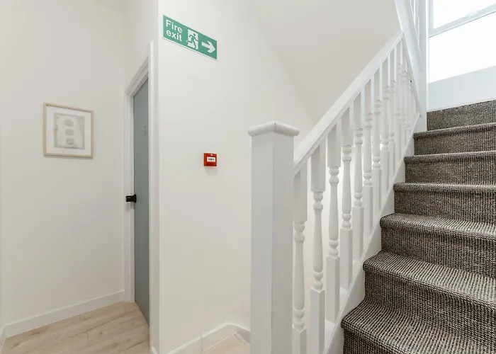 Finsbury Park Star Apartments