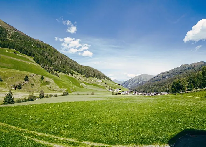 Nedererhof - Zimmer Edelweiß mit Gemeinschaftsküche Schmirn