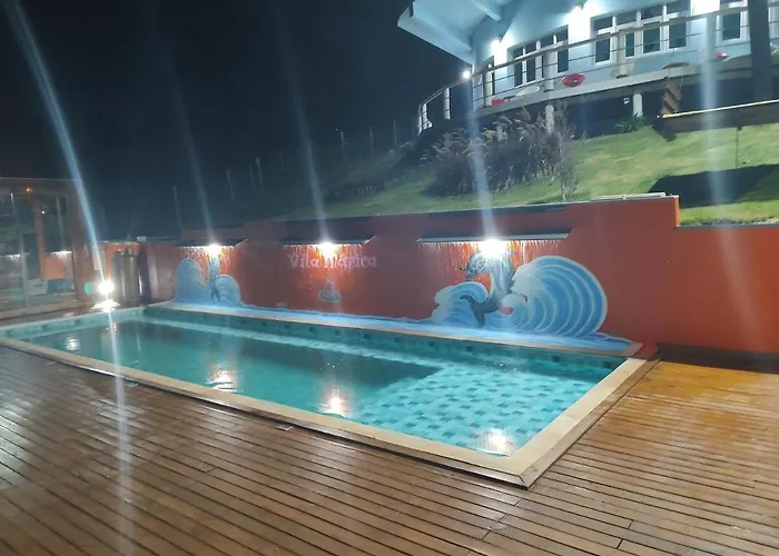 Casa Abacaxi, Vila Mágica Bueno Brandão