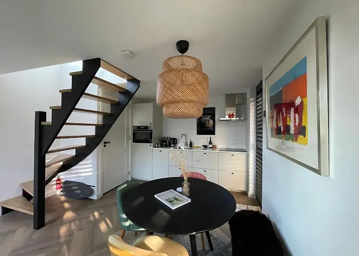 Lovely Private Cottage Near Amsterdam