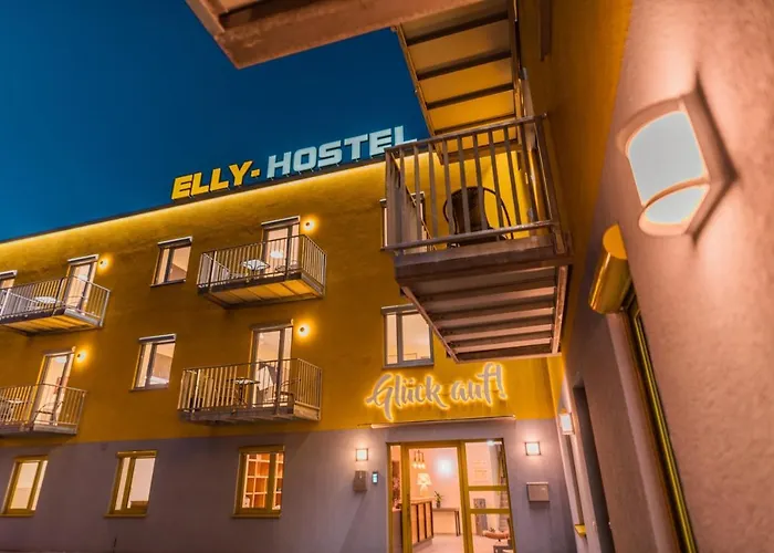 ELLY Hostel