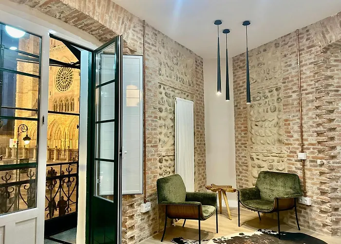Hotel Albany Ancha León