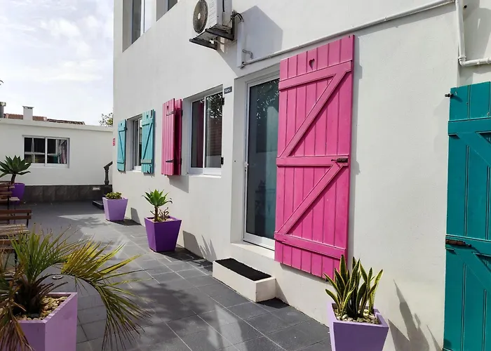 Vintage Place - Azorean Guest House
