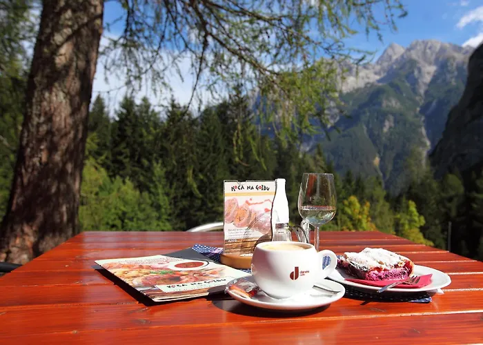 Planinska Koca Na Gozdu Hotel Kranjska Gora