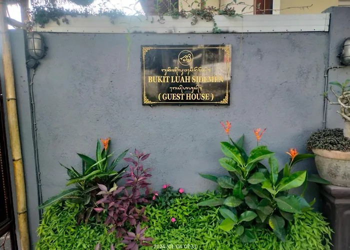 Bukit Luah Sidemen Hotel