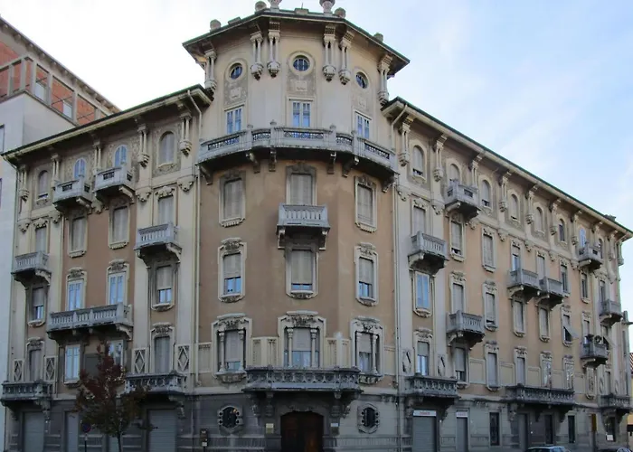 Guest House Mameli44 Busto Arsizio