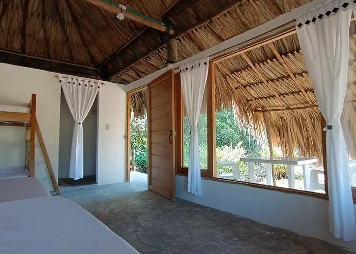 El Viejo Del Mar