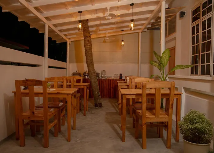 Biosphere Inn Dharavandhoo