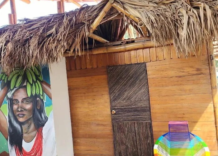 Palomino Plaza Hostel