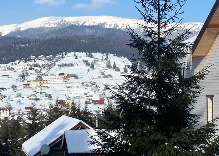 Hotel Hirska Kazka Polyanitsa Popovichevskaya