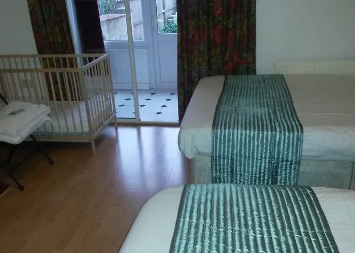 Cedars House