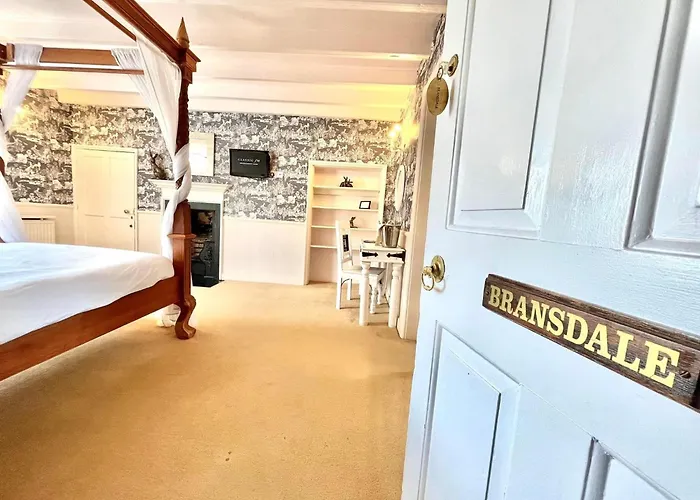 Burnley House Bed & Breakfast