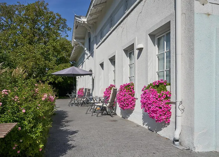 Big Apartment In Guesthouse