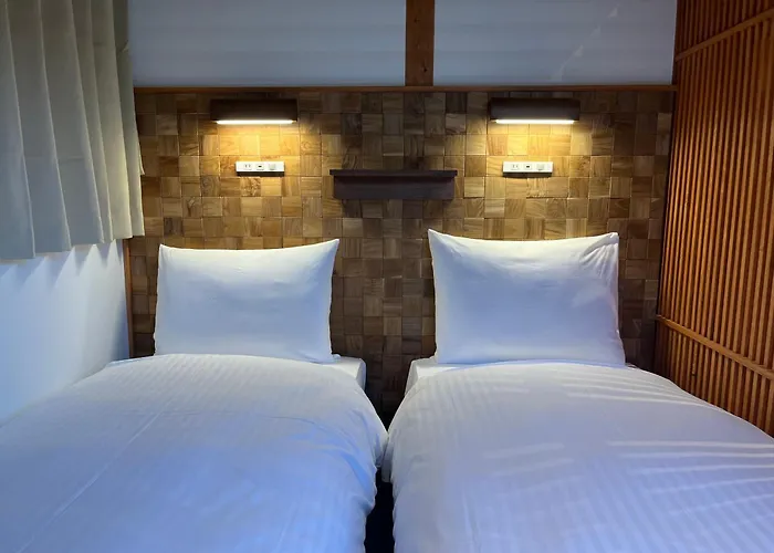 Quaint House Naoshima Hotel