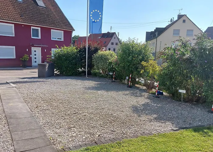 Pension am Kirchberg Wehringen