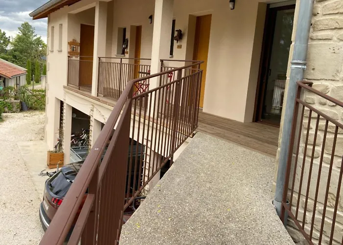 Hotel La Madeleine De Jaillans