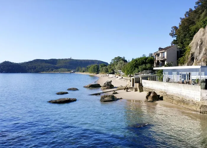 Barrenjoey Beach House