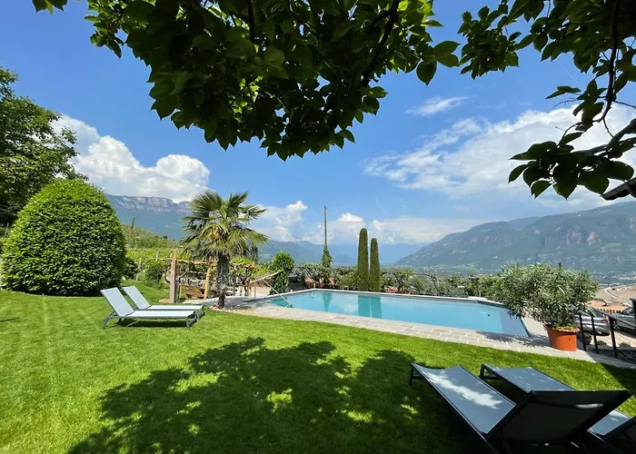 Pension Etschblick B&B