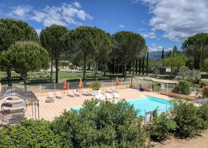 Logis Hotel Le Manoir - Luberon