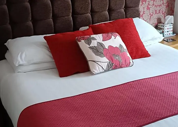 Lawnswood Guest House