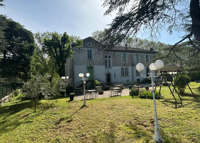 Le Parc aux Cedres