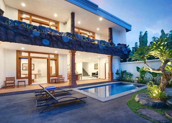 Golden Lotus Deluxe Studio Canggu