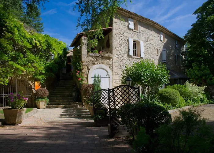 La Campagne St Lazare - Restaurant Chambres D'Hotes Piscine & Spa