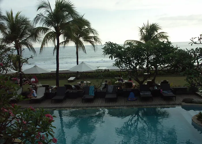 Grand Balisani Suites Hotel