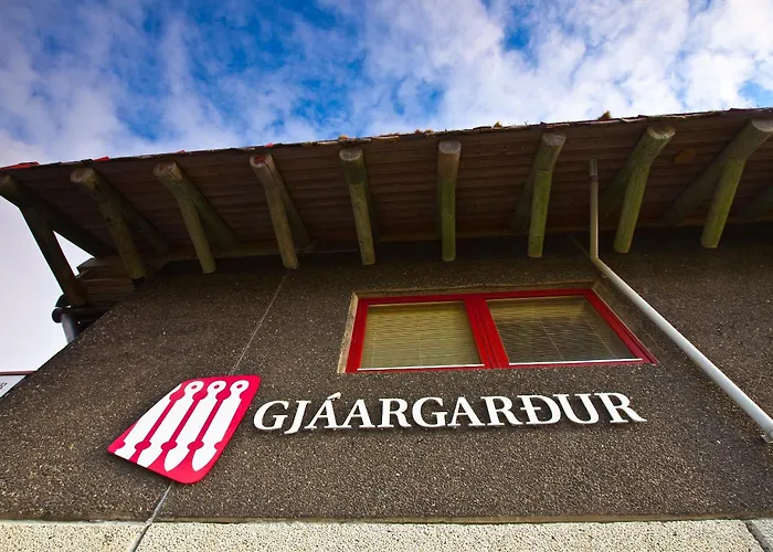Gjaargardur Guesthouse Gjógv