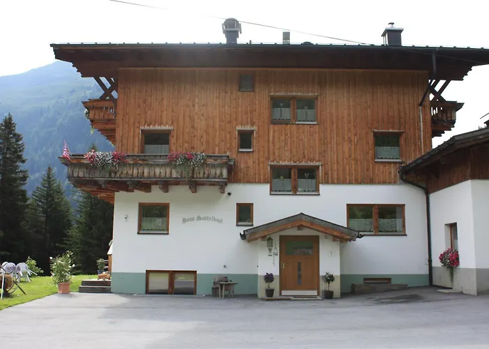 Pension Sattelkopf St. Anton am Arlberg