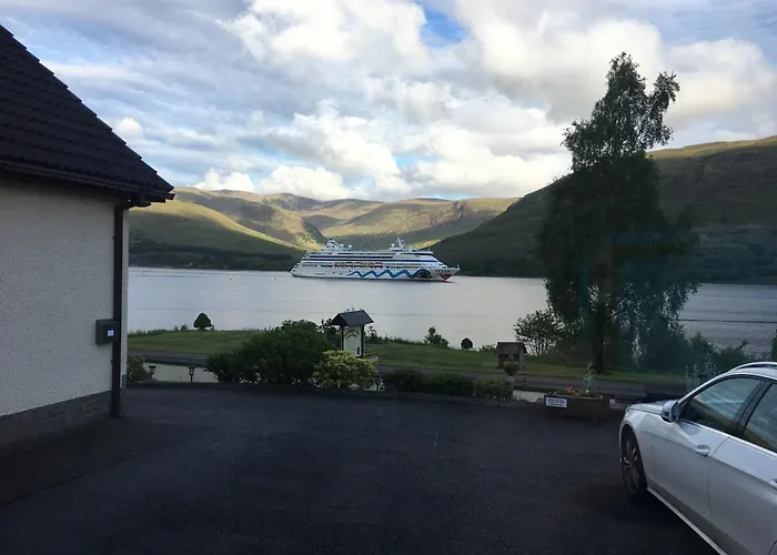 Stronchreggan View Guest House
