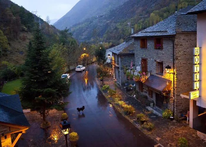 Hotel Estanys Blaus