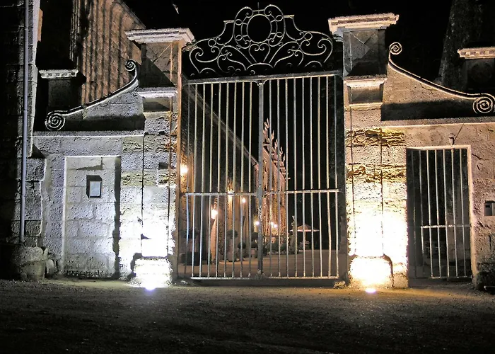 Chateau de Maumont
