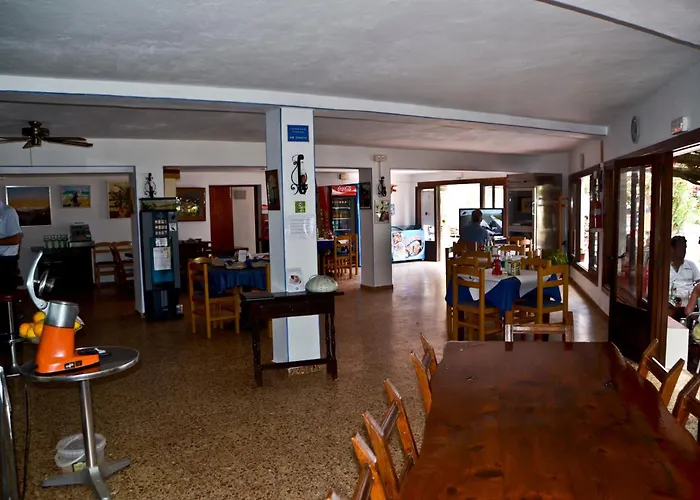 Hostal Alocs Playa DPlaya Des Figueral