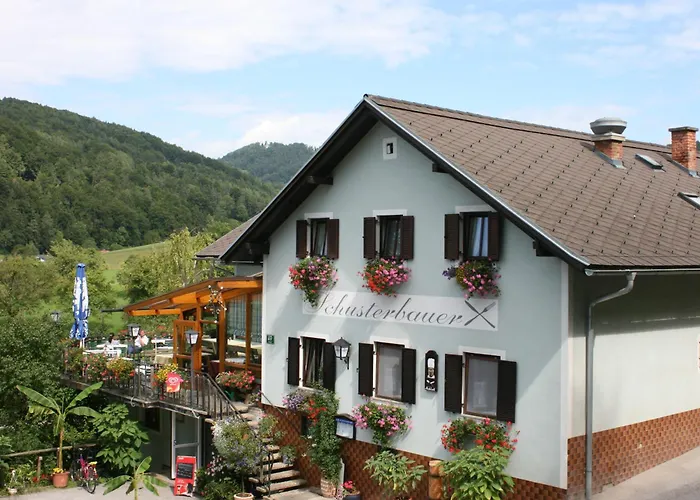 Gasthaus - Gästehaus Schusterbauer
