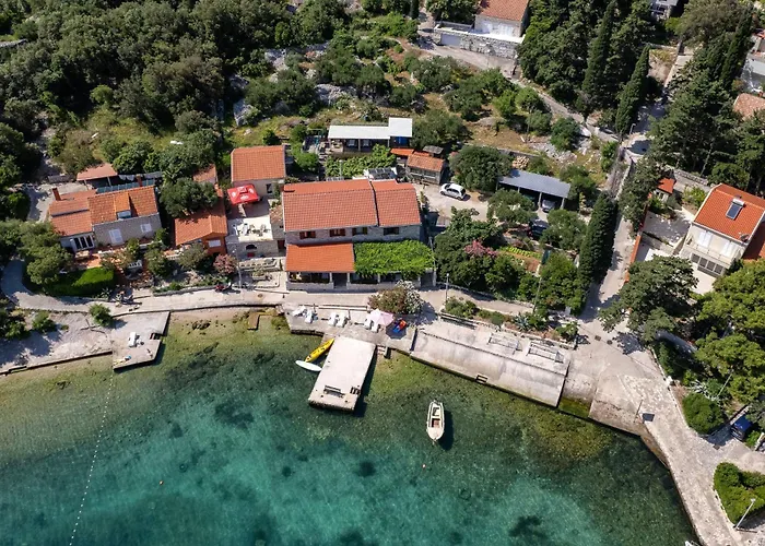 Villa Mali Raj Zaton 