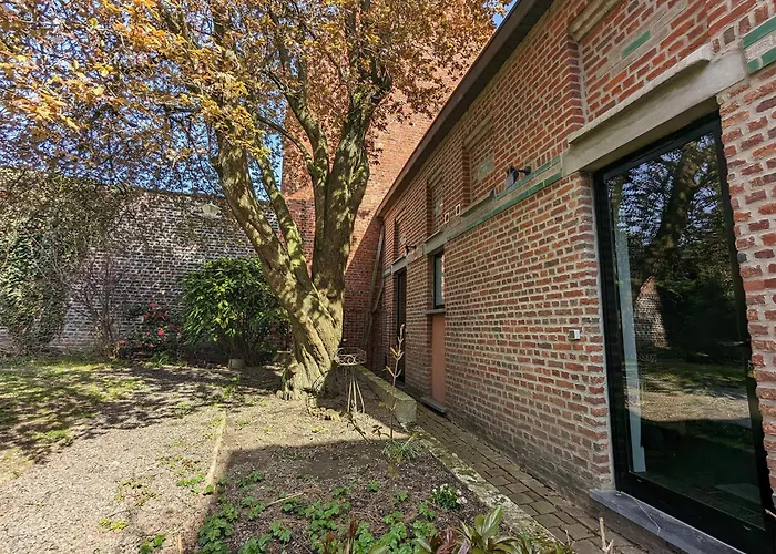 Hotel La belle histoire à Roubaix