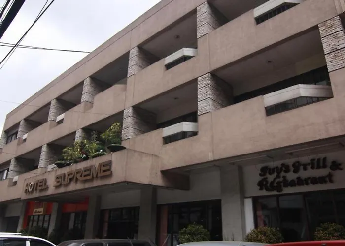 Hotel Supreme