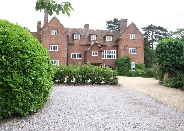 Hitchambury Manor