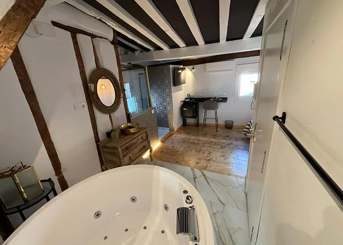 Secreto Suites By Gloove