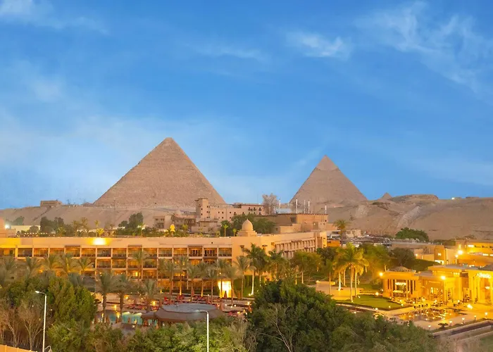 Gaia Pyramids Hotel Kafret el-Gabal