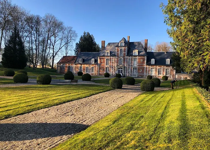 Chateau De Vauchelles