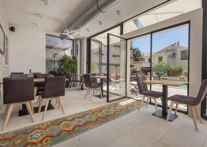 Casa Columba - Adults Only 4 Star Boutique Hotel With Outdoor Pool & Private Garden Makarska