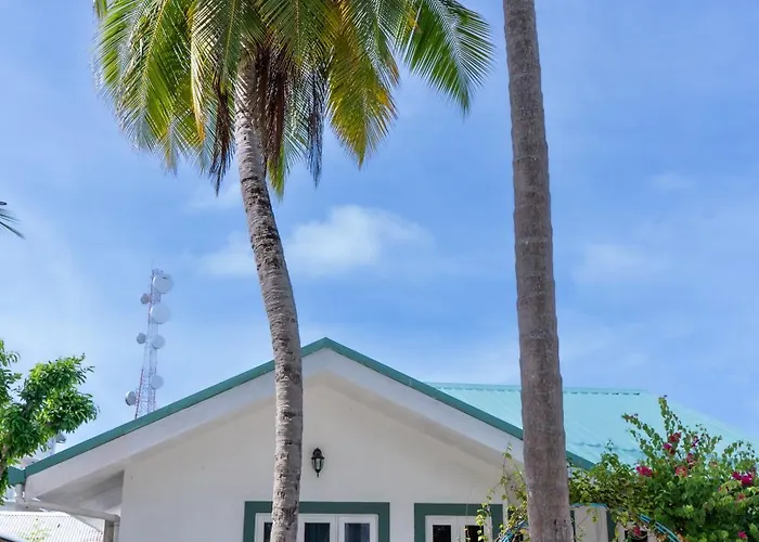 Hotel Vaali Maldives Island Escapes & Dive Felidhoo