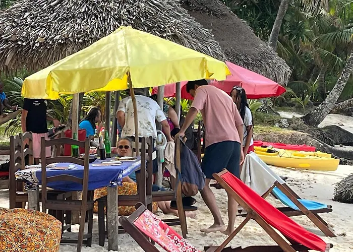 Les Lodges De La Buvette Eco Lodge Restaurant Ile aux Nattes