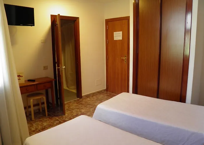 Hostal Albacar Melenara