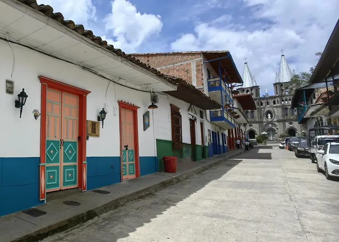 Hotel Colonial Jardín