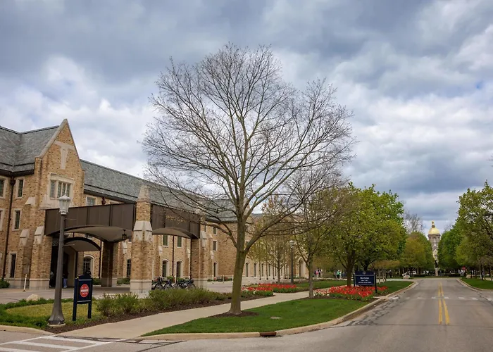 Morris Inn At Notre Dame