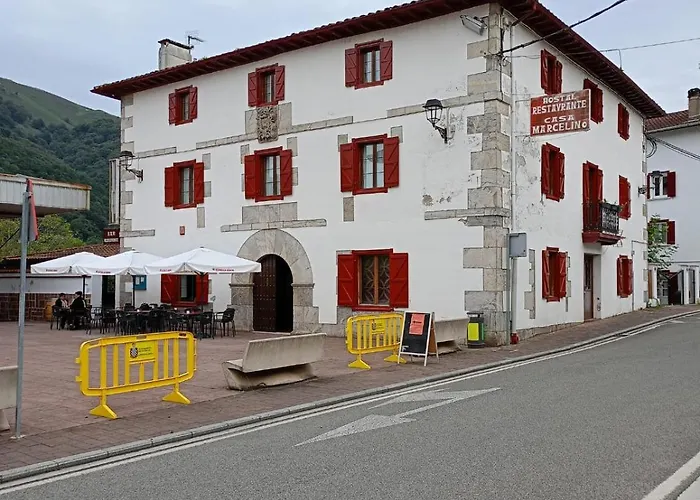 Hostal del Camino de Santiago Valcarlos