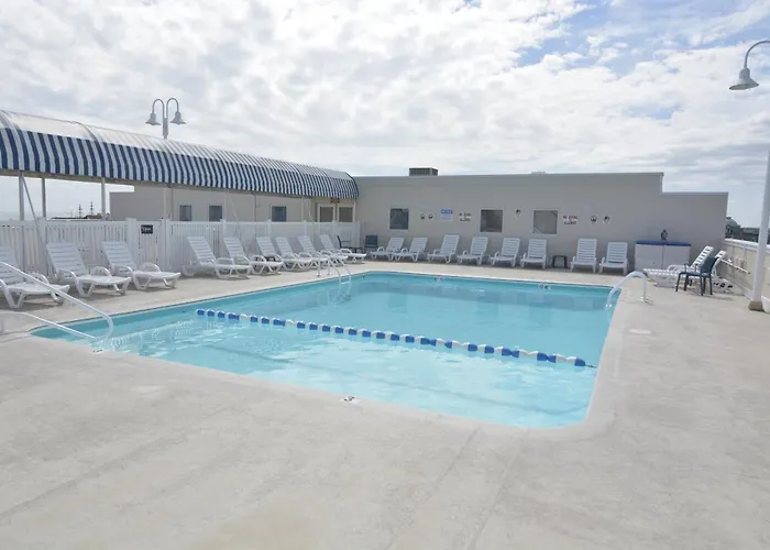Biscayne Suites